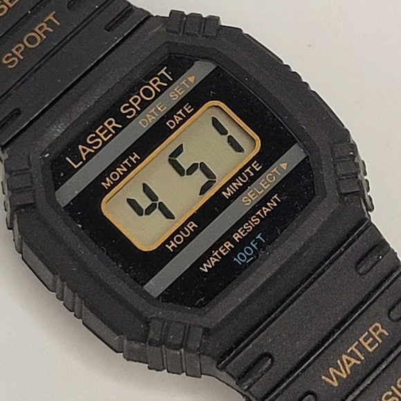 ▪︎Digital Watch - Picture 5 of 8